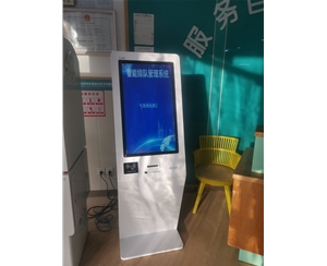 合肥磨店社區(qū)醫(yī)院采購(gòu)我司一套32寸排隊(duì)叫號(hào)系統(tǒng)